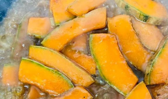 吃8月瓜和9月瓜,探寻时令瓜果的鲜美时光