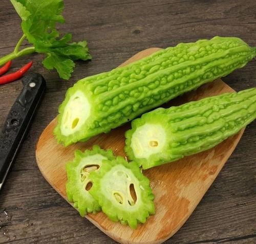 病娇文里吃瓜,一场惊心动魄的瓜田盛宴