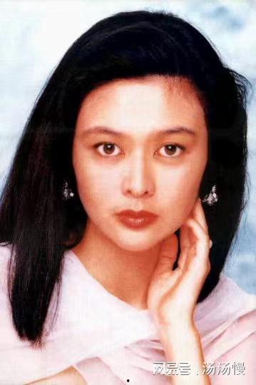 香港19岁明星,潜力无限引关注”