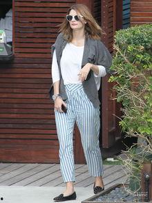 欧美明星牵手图片,浪漫瞬间定格！